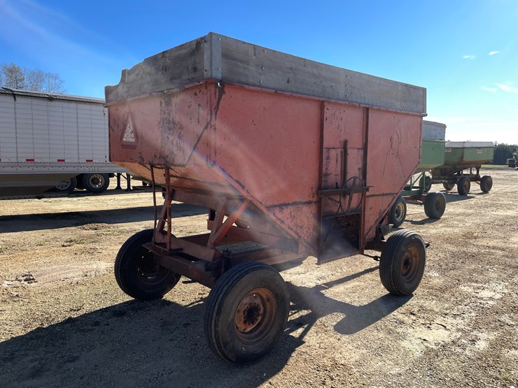 #5931-•-gravity-box-on-running-gear-image-5