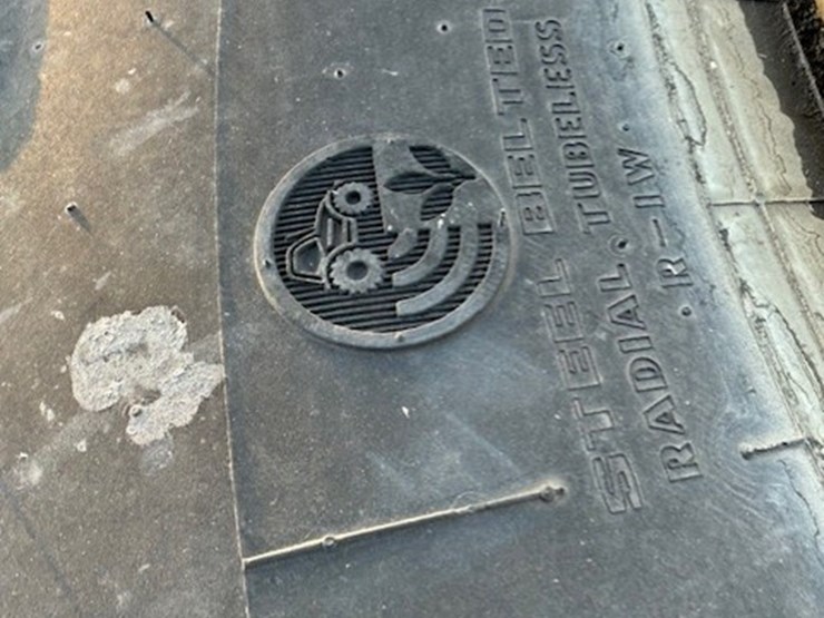 2-goodyear-optitrac-tires-(pd5264)-image-9