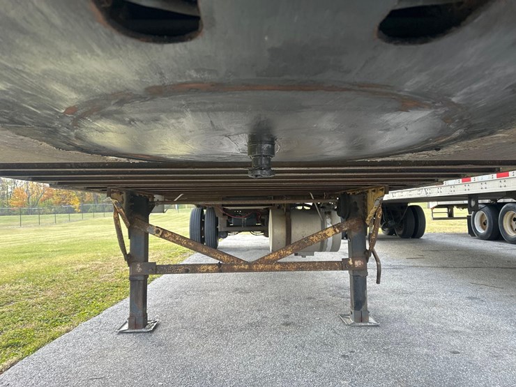 2012-great-dane-refrigerated-image-8