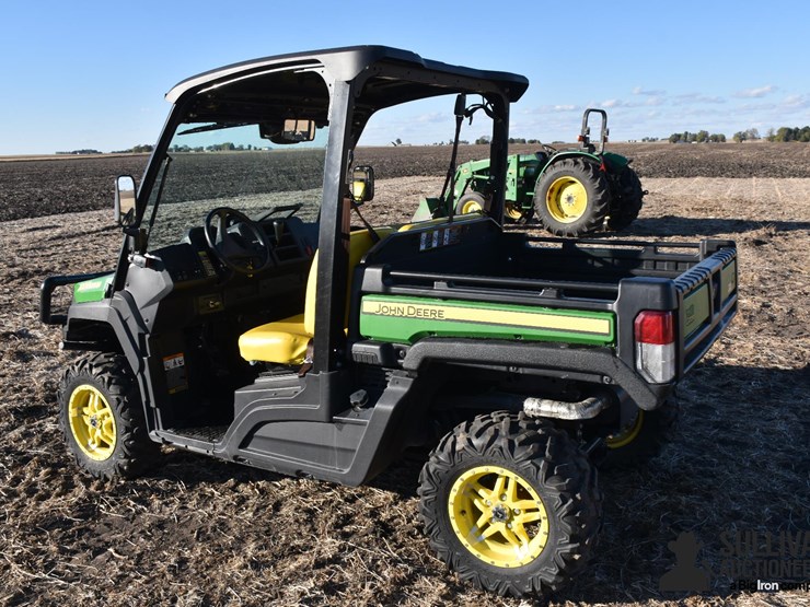 2020-john-deere-2020-image-18