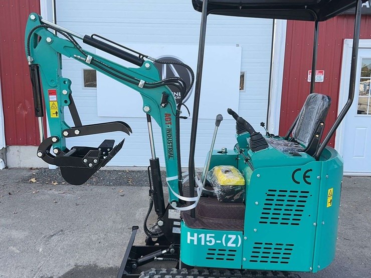 2025-agt-h15z-mini-excavator-image-8