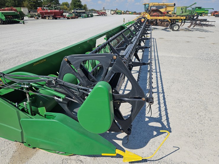 2009-john-deere-635f-image-2