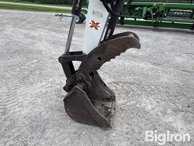 2005-bobcat-337g-image-19