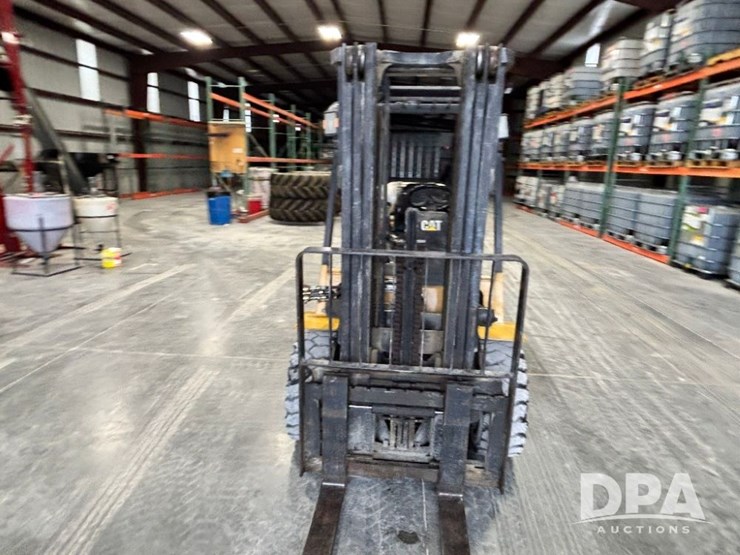 caterpillar-gp30k-image-3