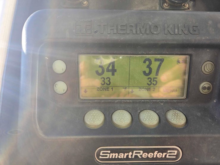 2015-great-dane-trailer-image-7