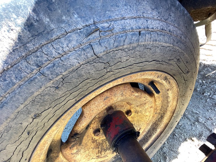 #5933-•-gehl-flail-chopper-image-19