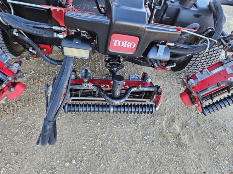 toro-reelmaster-5210-image-11