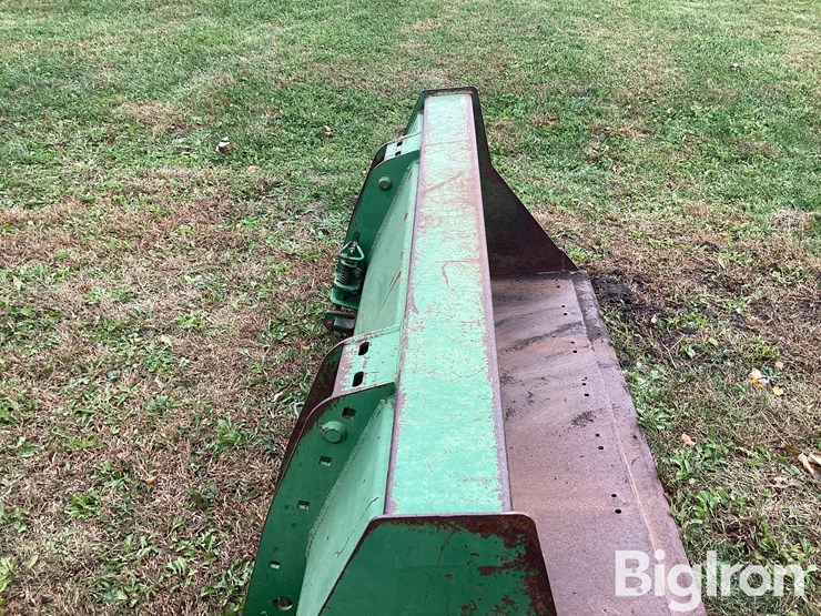 john-deere-72-image-14