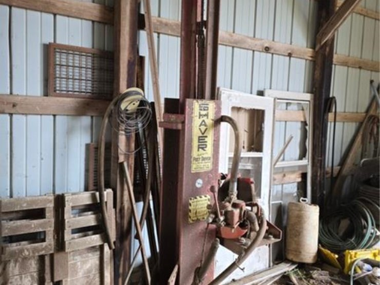 #35-•-shaver-post-pounder-image-3