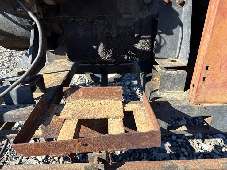 massey-ferguson-4-image-17