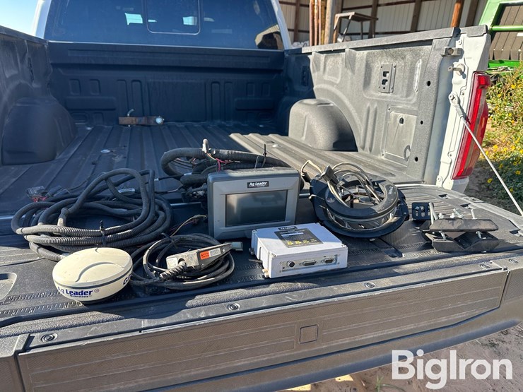 ag-leader-ontrac2-auto-steer-system-image-1