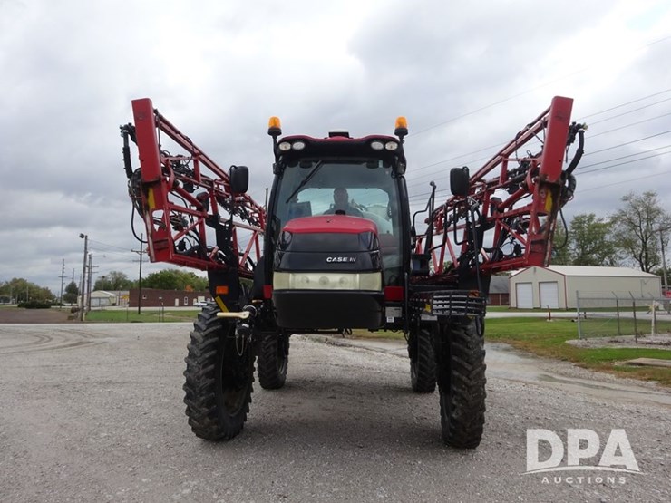 2019-case-ih-patriot-3340-image-2