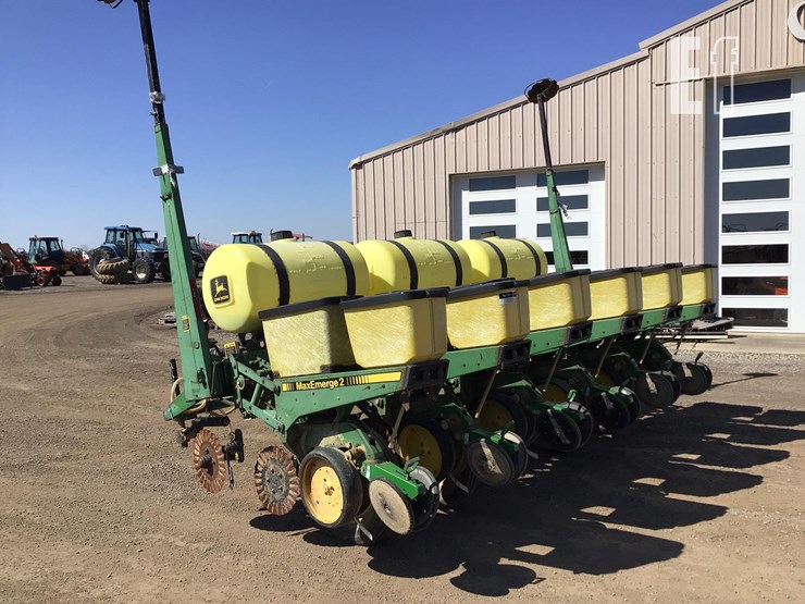 1987-john-deere-7200-image-3