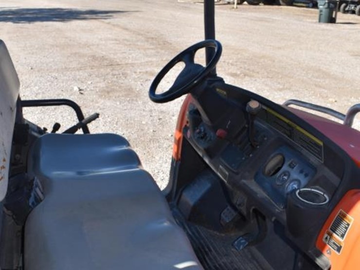kubota-1140-rtv-(serial-#-17737)-(showing-appx-2,051-hours,-up-to-the-buyer-image-7