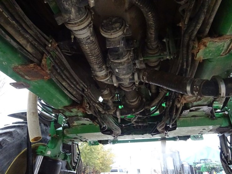 2015-john-deere-r4038-image-59