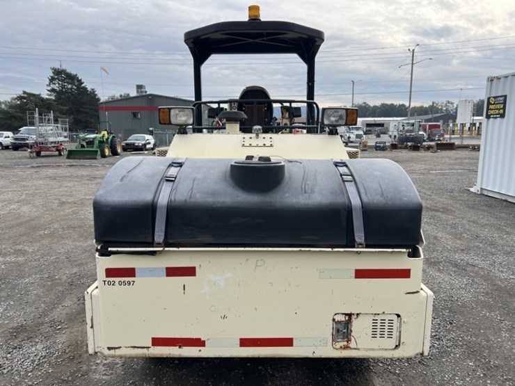 2002-ingersoll-rand-dd90-image-5