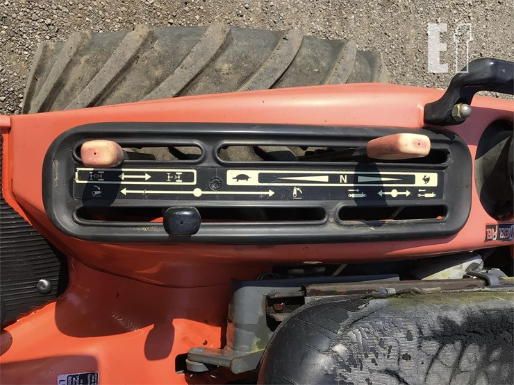 2003-kubota-bx2200-image-16