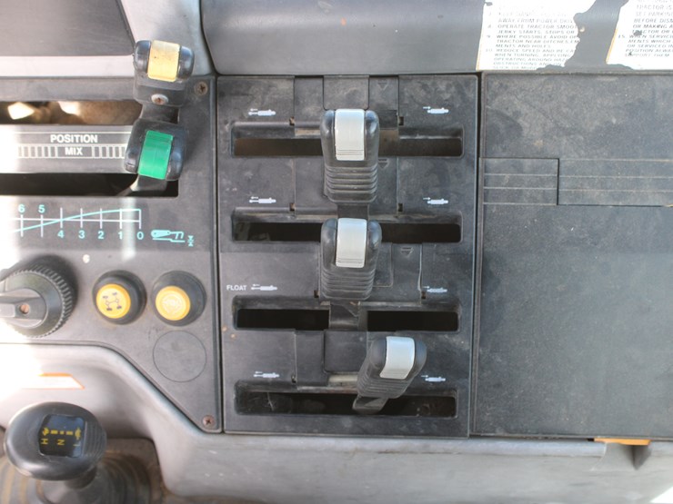 1992-agco-allis-8630-image-48