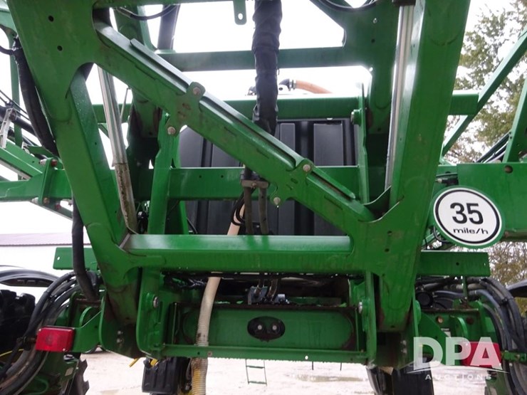 2015-john-deere-r4038-image-87
