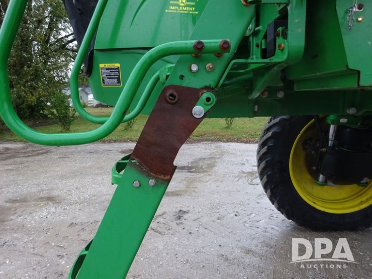 2015-john-deere-r4038-image-97