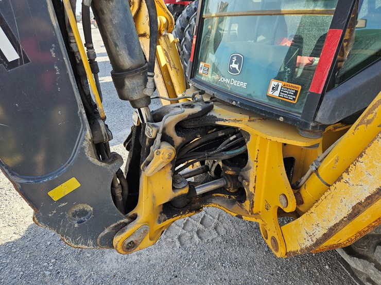 2007-deere-410j-image-8