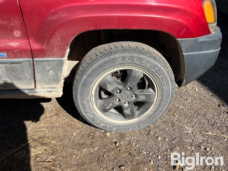 2003-jeep-grand-cherokee-laredo-image-15