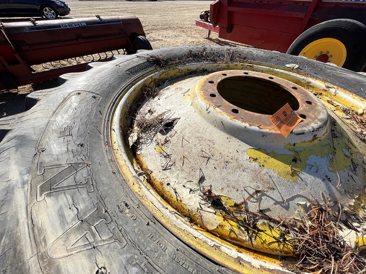 #5945-•-(2)-titan-18.4-38-bolt-on-duals-image-10