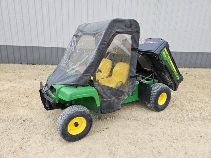 2011-john-deere-gator-image-9