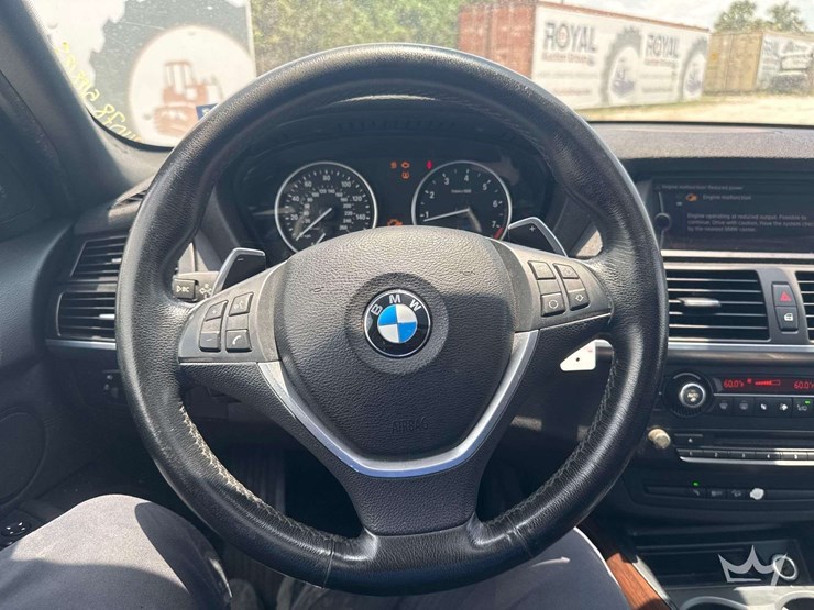 2013-bmw-x5-image-13