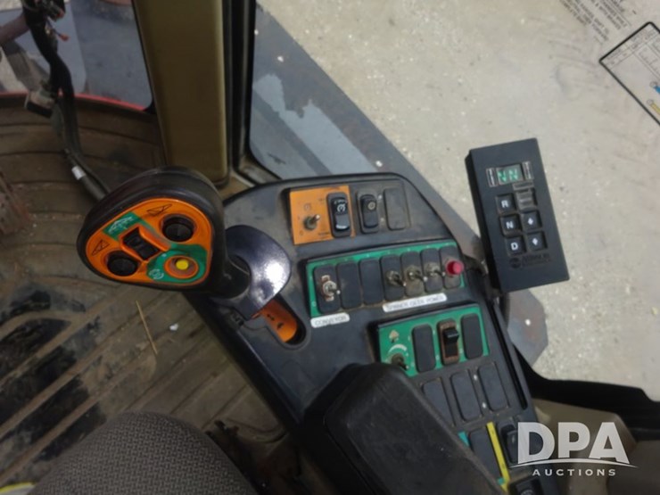 2009-case-ih-titan-3020-image-75