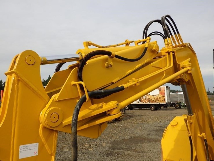 komatsu-pc28-image-9