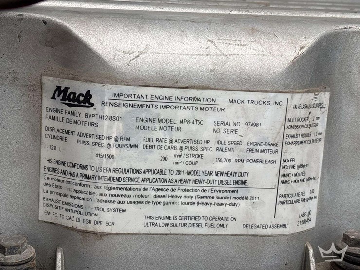 2012-mack-cxu613-day-cab-t/a-wet-kit-truck-tractor-image-7