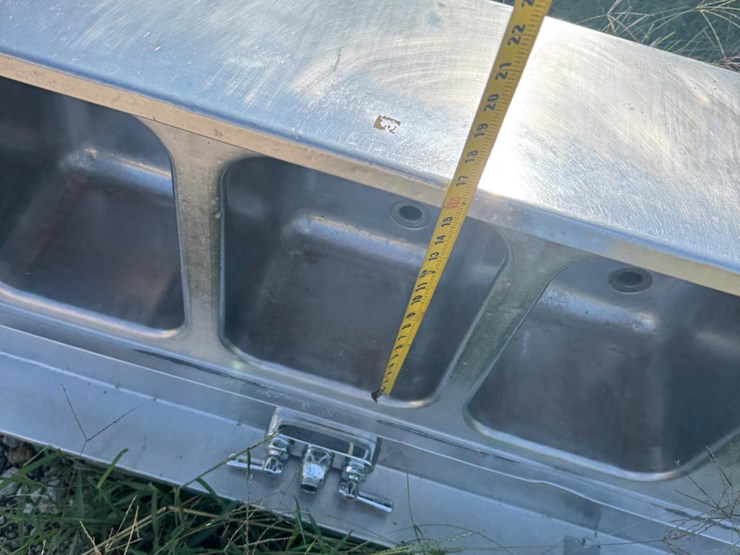 stainless-steel-sink-image-18