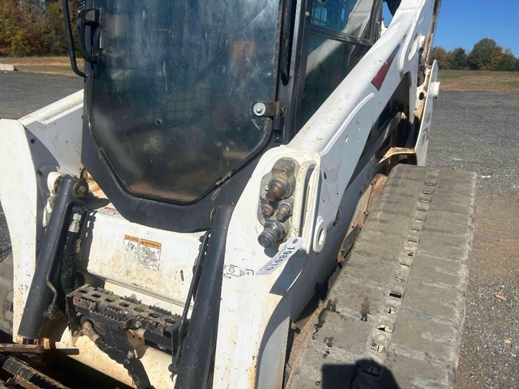 bobcat-t650-image-10