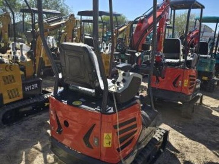 cfg-mini-excavator-mx15rx-image-3