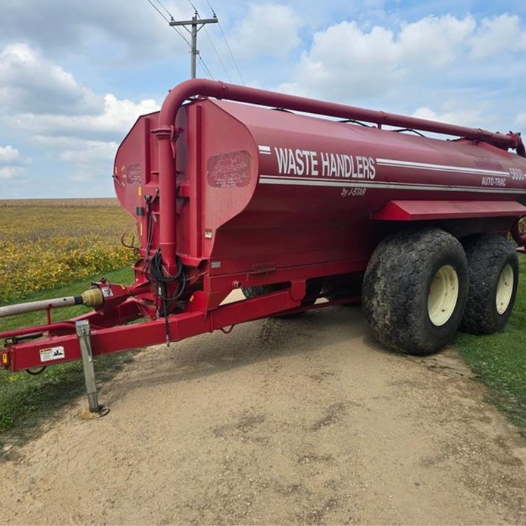 #22 • 2002 J Star 5600 Manure Tank