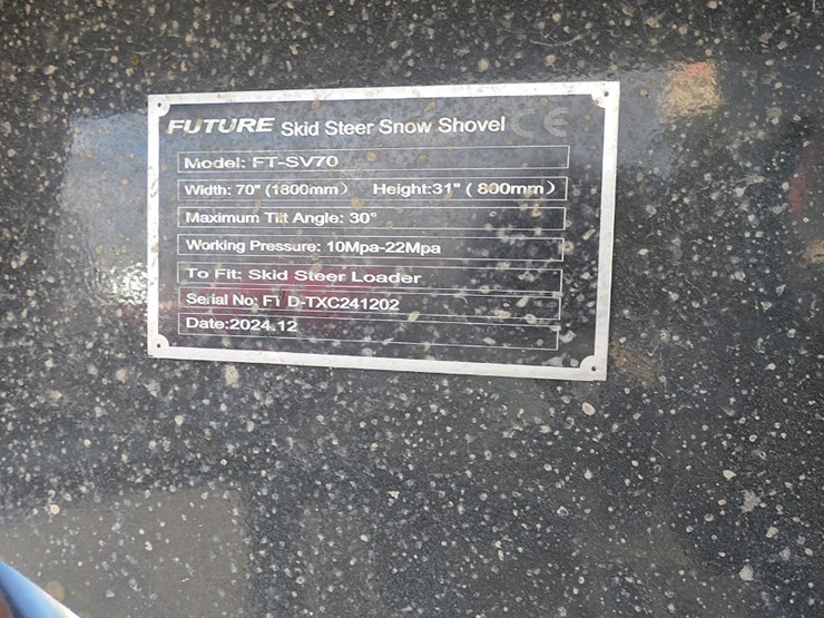 future-70''-snow-blade,-fits-skidsteer-qt-(unused)-(tax)-image-2