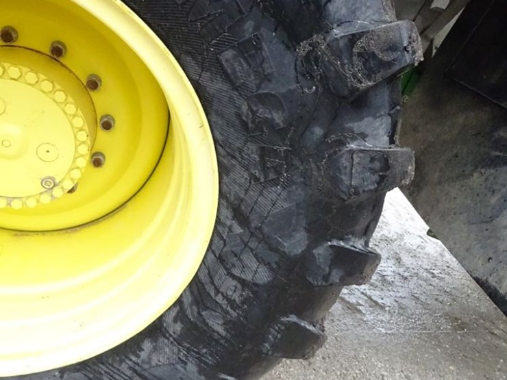 2018-john-deere-f4365-image-49