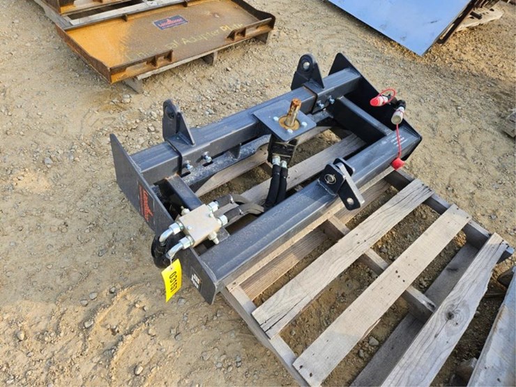 #3157-•-new-land-honor-pha-16-2c-3pt-hitch-adaptor-image-3