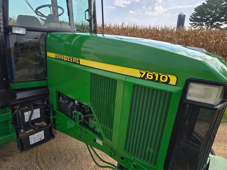 john-deere-7610-image-17