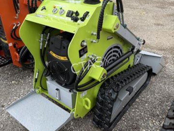 #69-•-land-hero-mini-skid-steer---model:-ldh-t460-image-3