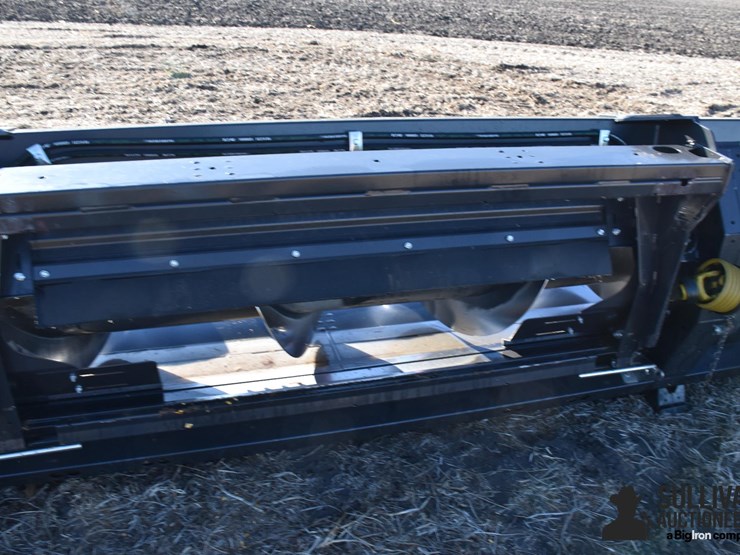 2022-drago-gt-6r30-corn-head-image-19