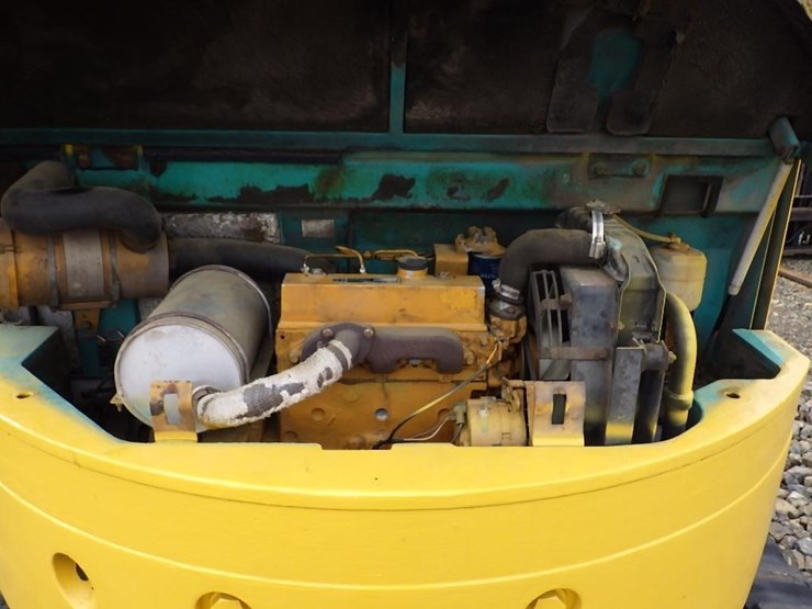 komatsu-pc50uu-1-image-13