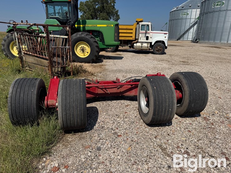 case-air-seeder-rear-support-caddy-image-6