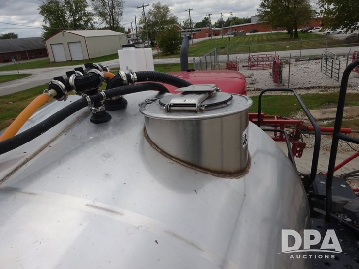 2019-case-ih-patriot-3340-image-112