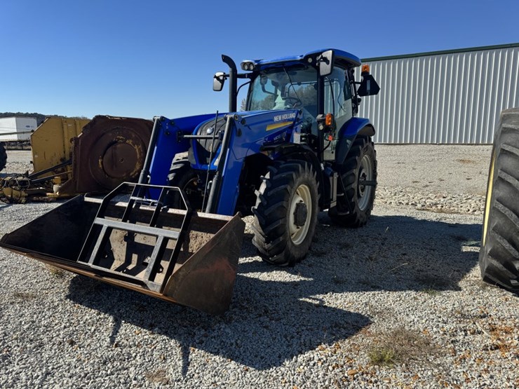 new-holland-155-image-1