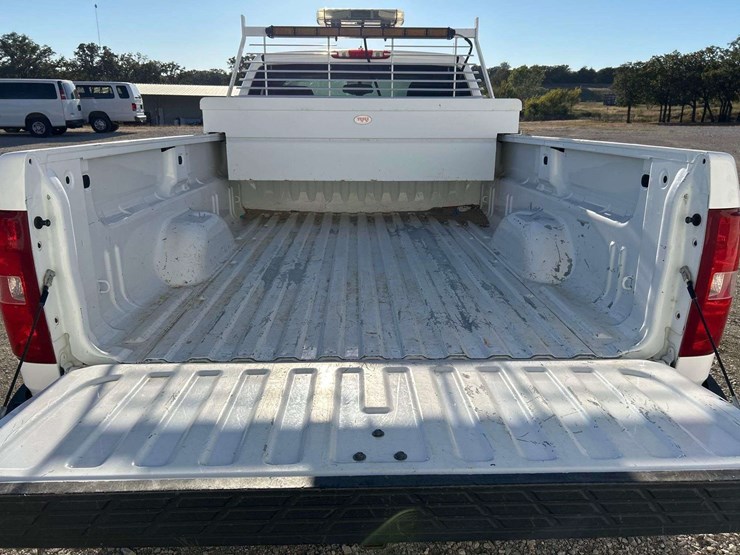 2006-chevrolet-silverado-1500-image-19