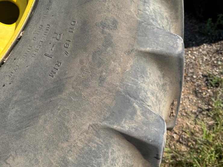 deere-tires-image-18