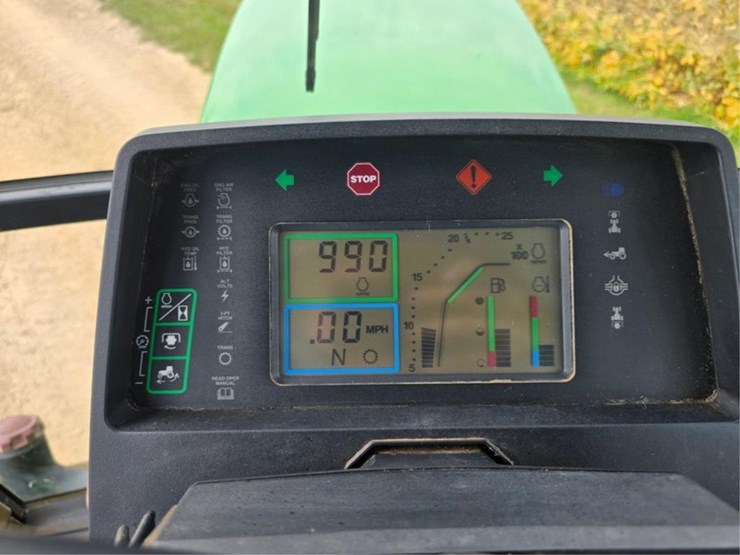 john-deere-7610-image-32