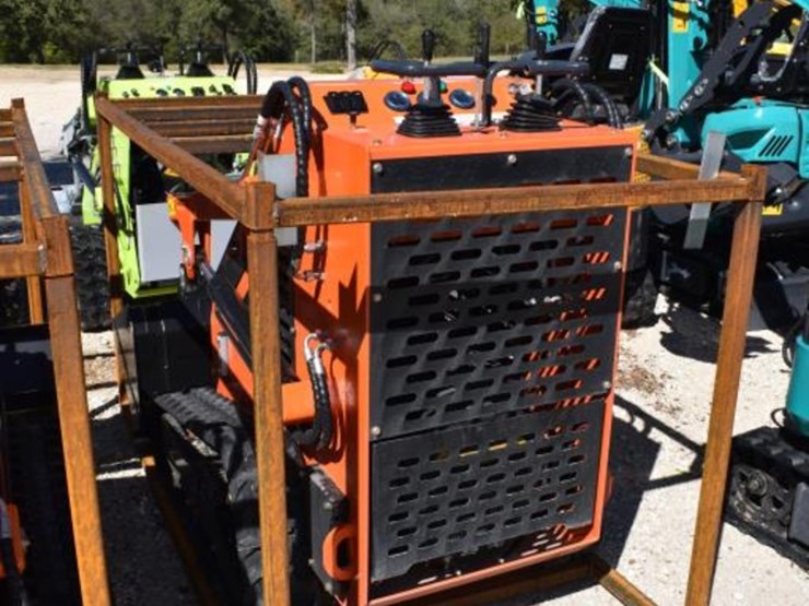 landhero-ldh-t460-mini-skid-steer-(serial-#-x46250010)-(k)-image-4